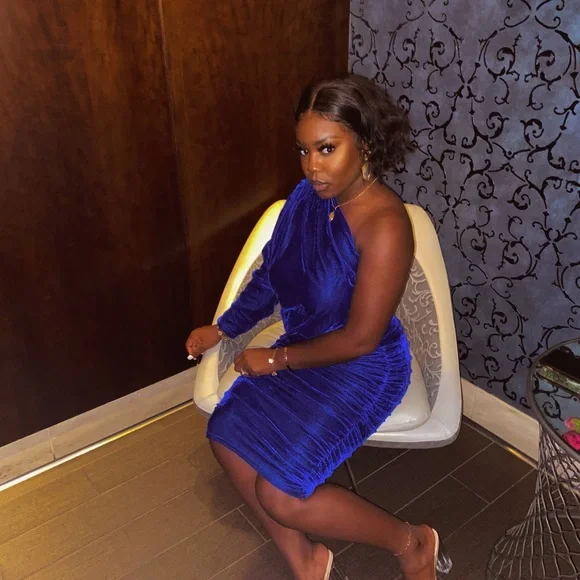 PrettyLittleThing | Dresses | Royal Blue Velvet One Shoulder Dress | Poshmark PrettyLittleThing | Dresses | Royal Blue Velvet One Shoulder Dress | Poshmark